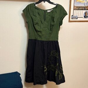 EShakti Green and Black Owl 100% cotton women’s fit and flare dress Sz 10 🦉